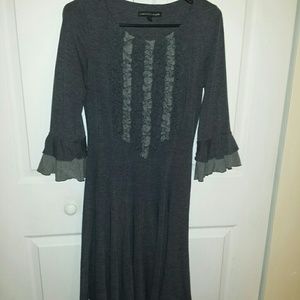 Pretty 3/4 sleeve Grey Dress Ruffle Details